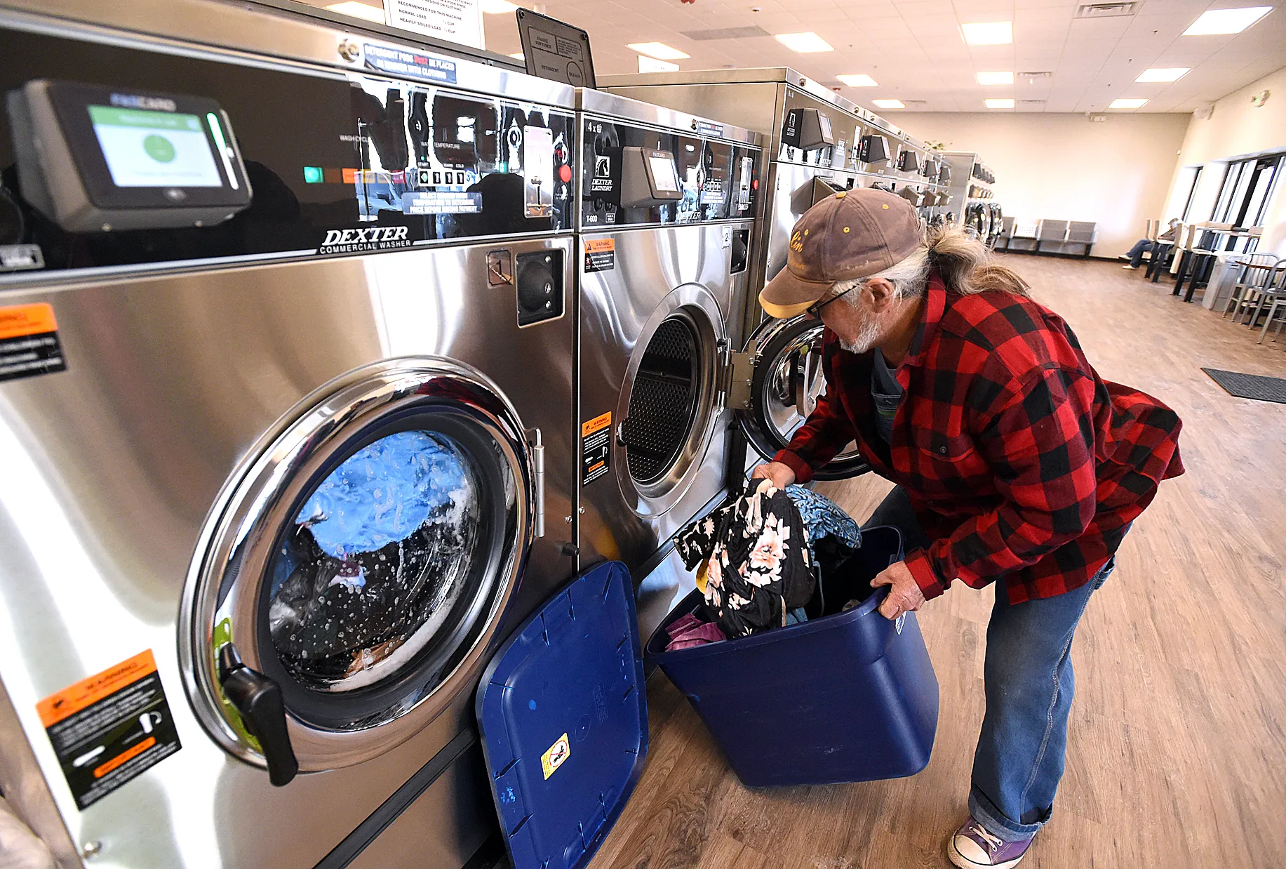 Tips for Buying a Laundromat in Las Vegas What Buyers Should Know