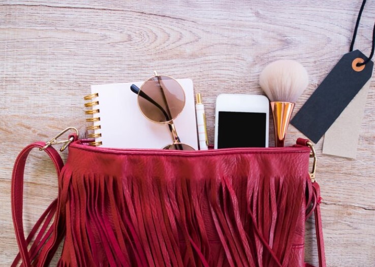 Why Custom Makeup Bags Are the Perfect Personalized Gift