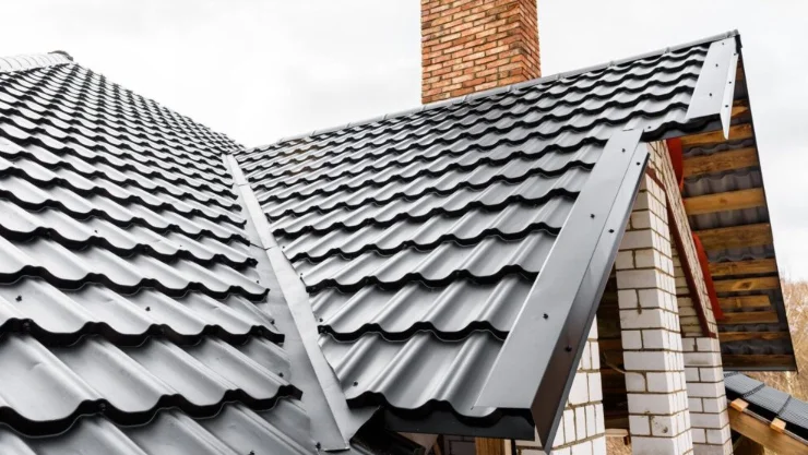 What to Expect During Metal Roofing Installation by Professionals