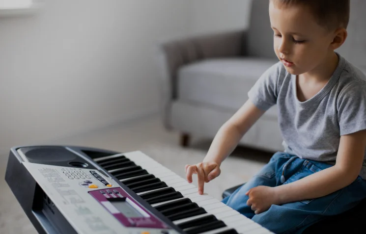 The Role of Piano Lessons in Nurturing a Love for Music in Children