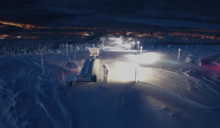 Key Features to Look for in Ski Mountain LED Lighting Systems